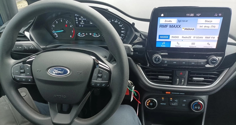 Ford Fiesta cena 57700 przebieg: 47650, rok produkcji 2020 z Tuchola małe 211